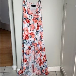 Minkpink floral maxi dress, size M